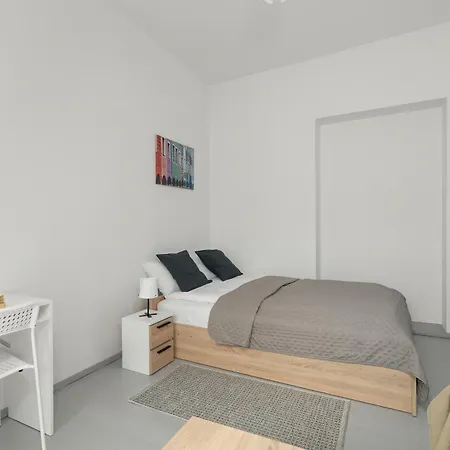 Eleganckie I Stylowe Niedaleko Rynku W Poznaniu By Renters Apartmán