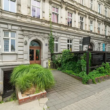 Eleganckie I Stylowe Niedaleko Rynku W Poznaniu By Renters Apartmán